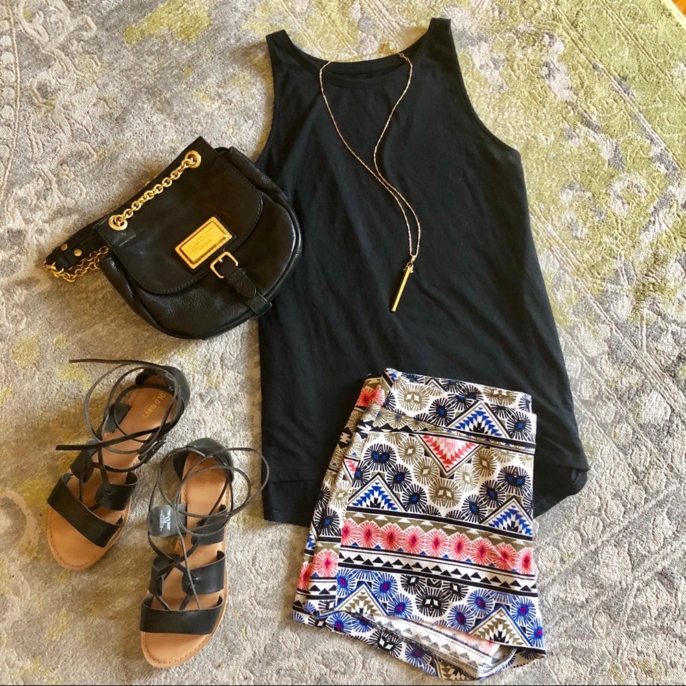 Patterned Shorts - NWOT - Picture 2 of 8